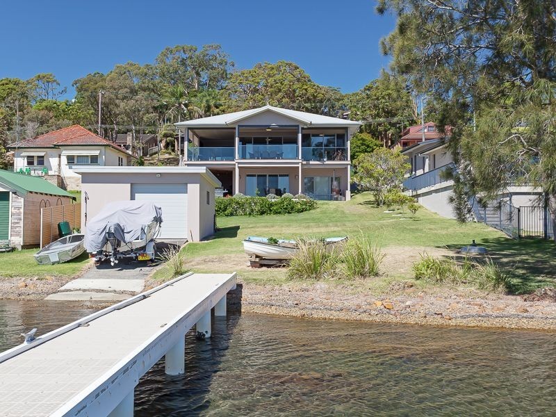 60 Sealand Road, Fishing Point NSW 2283