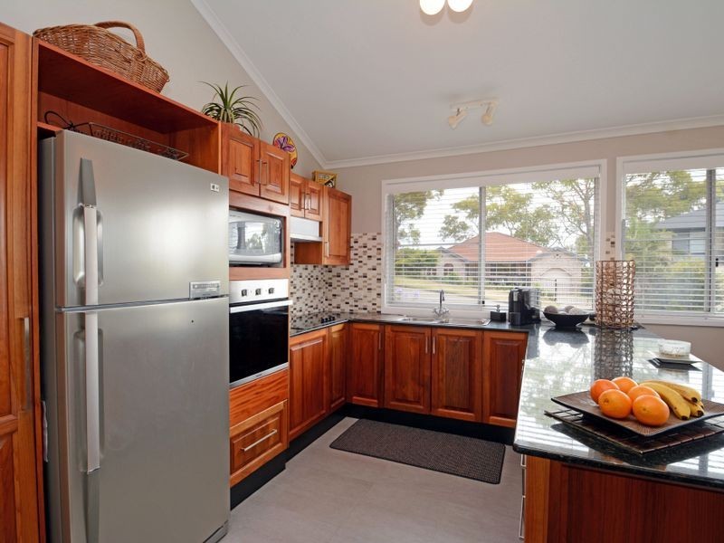 7 The Quarterdeck, Carey Bay NSW 2283