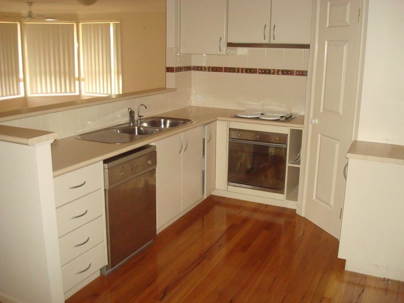 7 Grevillea Grove, Toronto NSW 2283