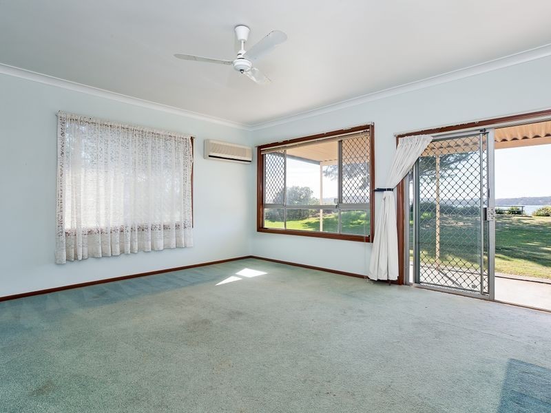 8 Nanda Street, Marmong Point NSW 2284