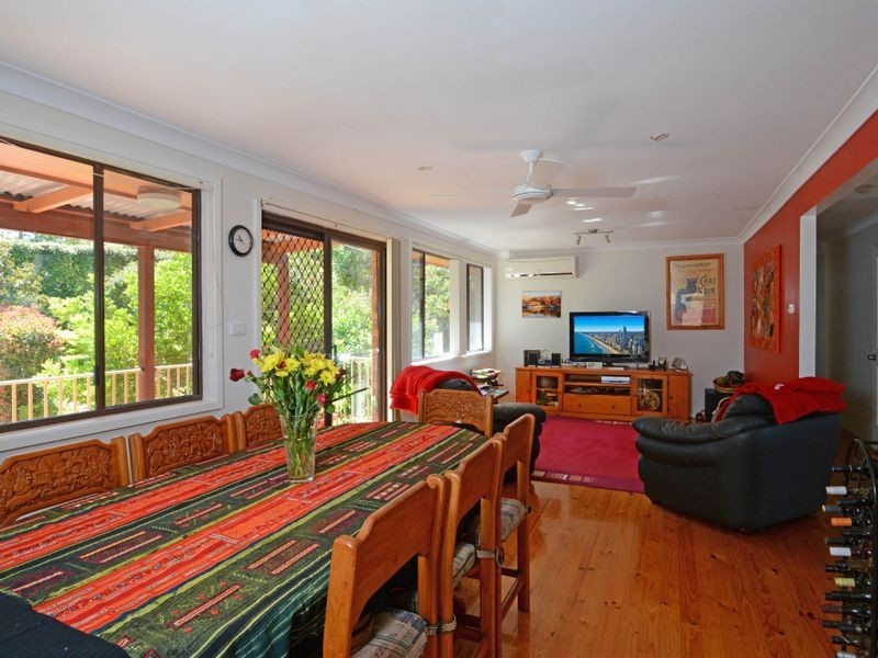 40 Somersham Avenue, Fishing Point NSW 2283