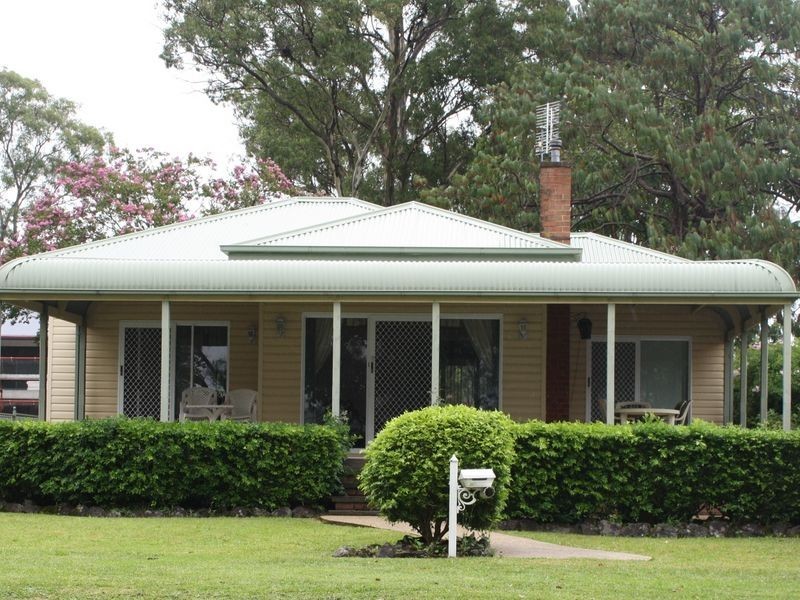 25 George Street, Marmong Point NSW 2284