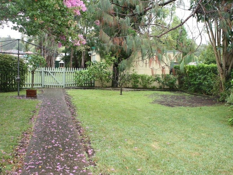 25 George Street, Marmong Point NSW 2284