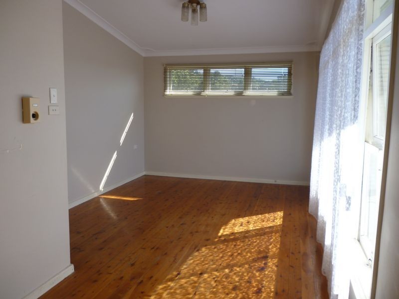 255 Excelsior Parade, Toronto NSW 2283