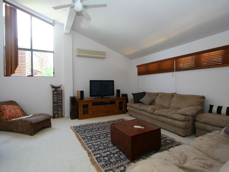 90 Beach Road, Wangi Wangi NSW 2267
