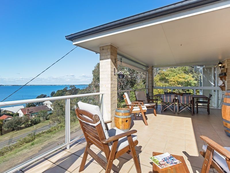 142 Fishing Point Road, Fishing Point NSW 2283
