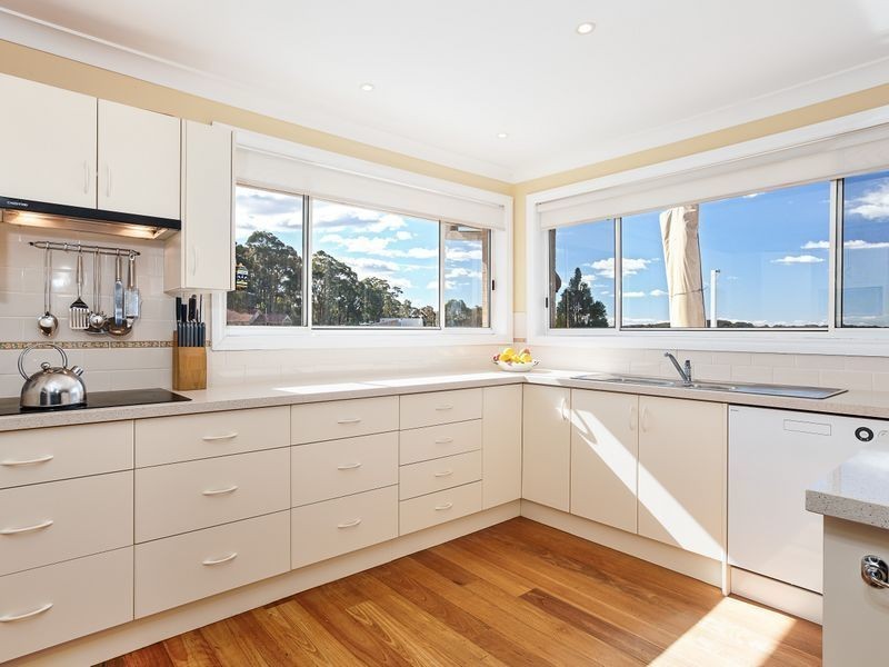 142 Fishing Point Road, Fishing Point NSW 2283