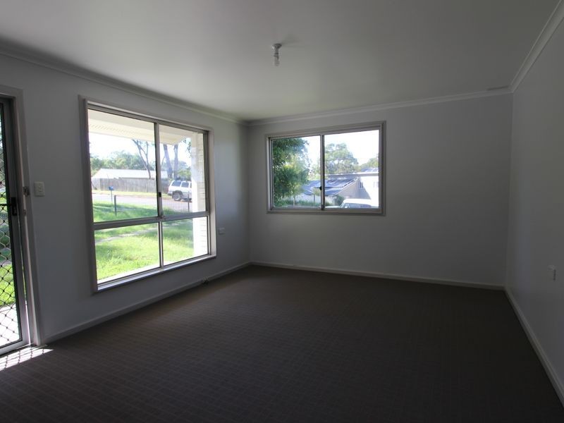 29 Threlkeld Drive, Bolton Point NSW 2283