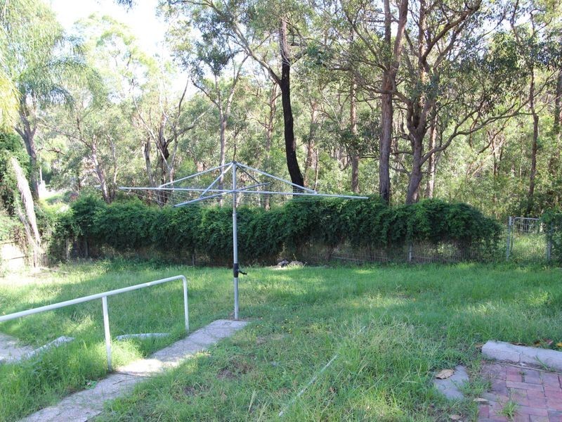 29 Threlkeld Drive, Bolton Point NSW 2283