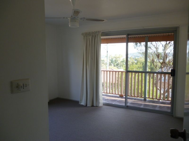 8 Bolton Close, Bolton Point NSW 2283