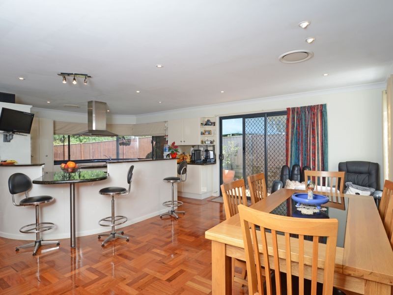 1 Jabiru Street, Carey Bay NSW 2283