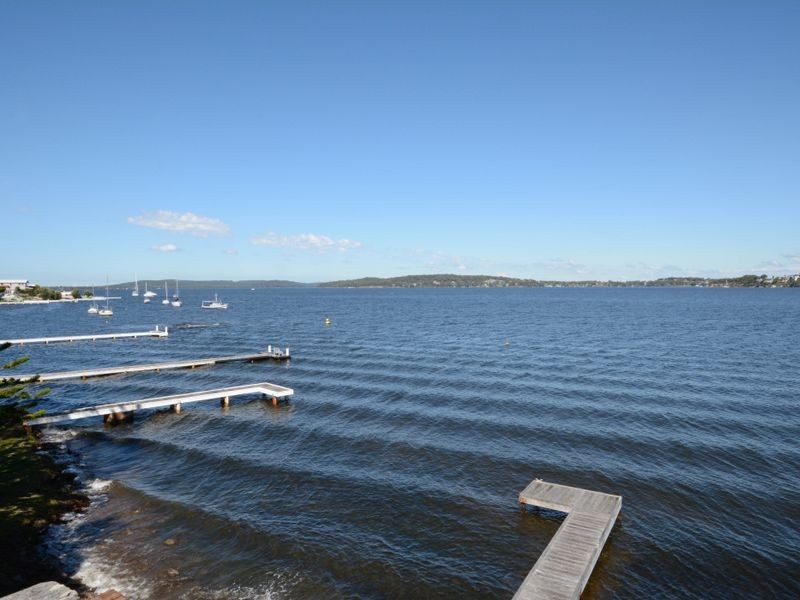 341 Coal Point Road, Coal Point NSW 2283