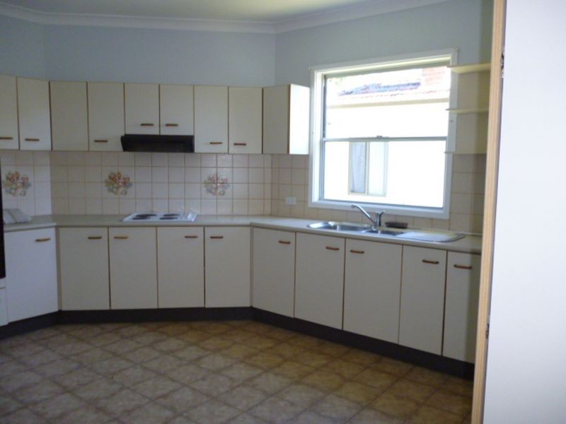 166 The Boulevarde, Toronto NSW 2283