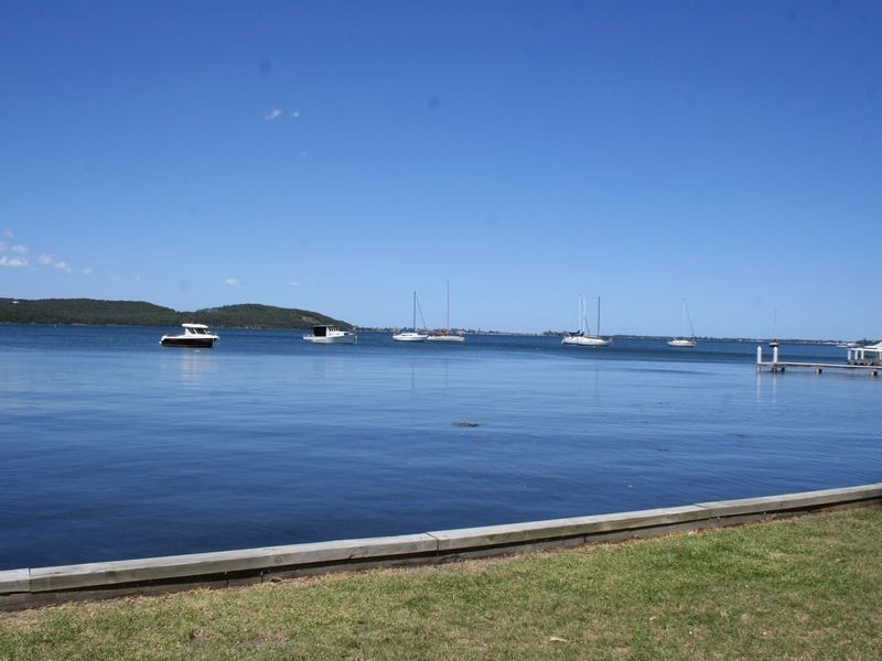 101 Excelsior Parade, Carey Bay NSW 2283