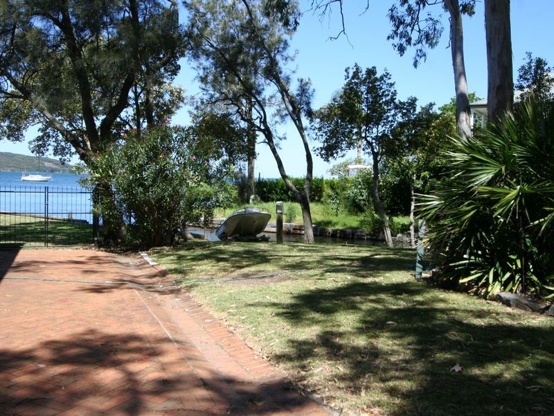 101 Excelsior Parade, Carey Bay NSW 2283