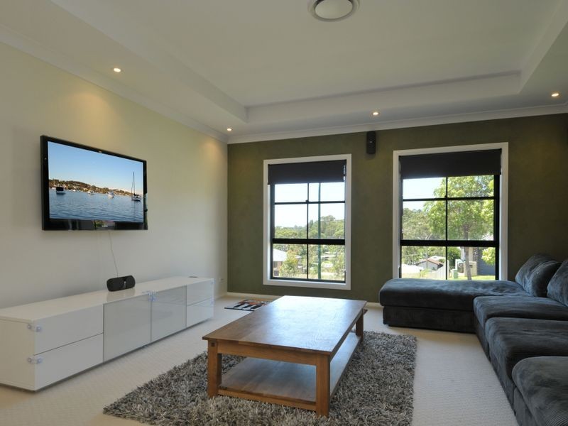 12 Cuffley Street, Buttaba NSW 2283