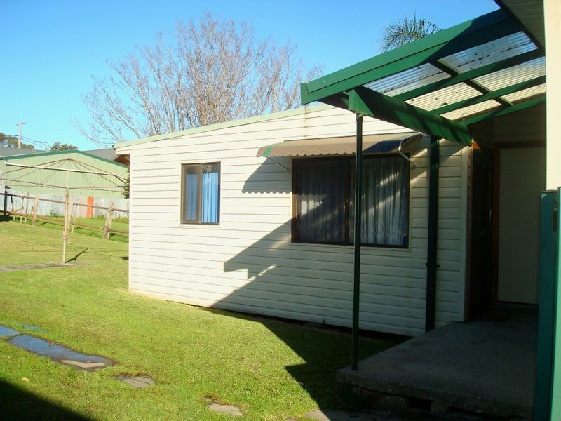 20a Lake Road, Fennell Bay NSW 2283