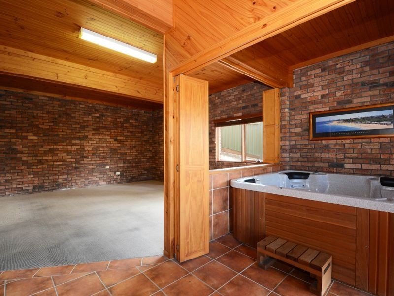 87 Watkins Road, Wangi Wangi NSW 2267
