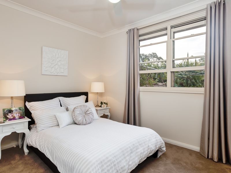 62 Fishing Point Road, Fishing Point NSW 2283