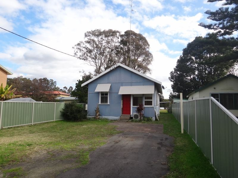 25 Lake Street, Blackalls Park NSW 2283