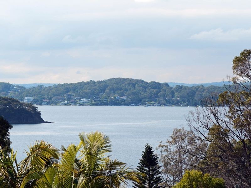194 Watkins Road, Wangi Wangi NSW 2267