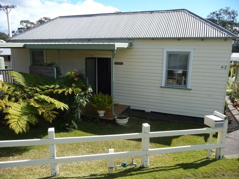 43 Dobell Drive, Wangi Wangi NSW 2267