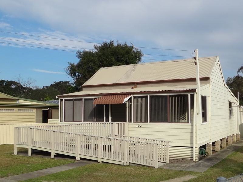 102 Macquarie Road, Fassifern NSW 2283