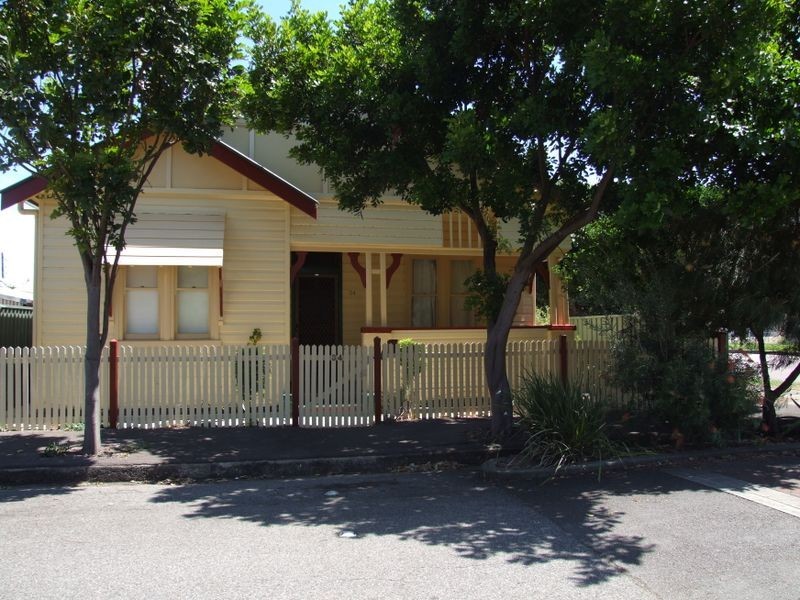 34 Anderton Street, Islington NSW 2296