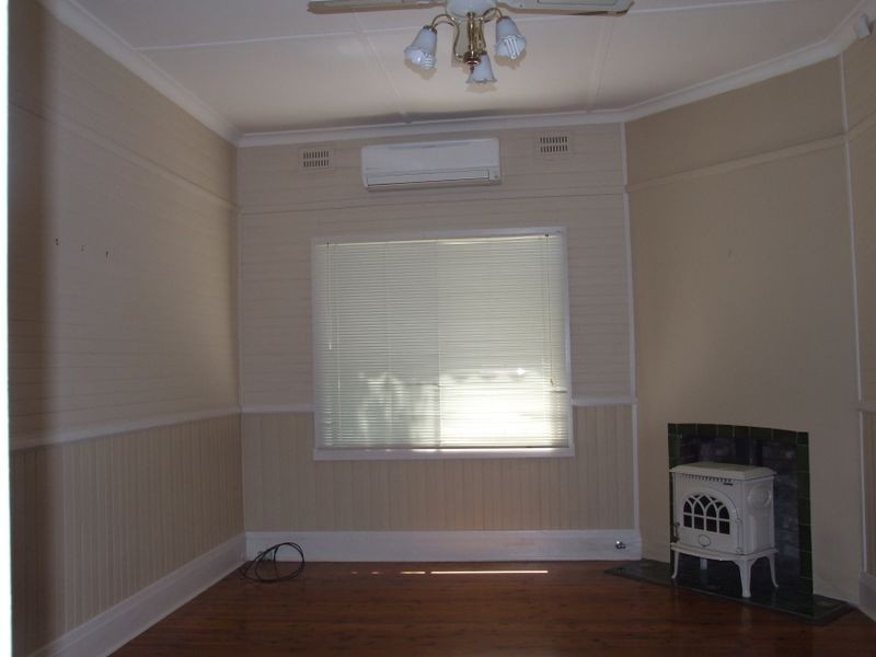 34 Anderton Street, Islington NSW 2296