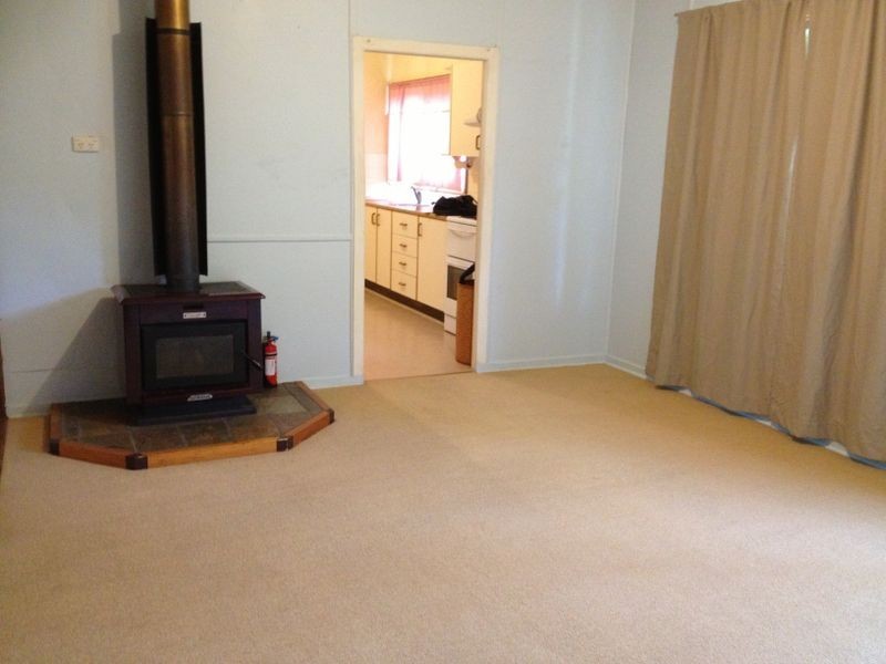 80 Marmong Street, Marmong Point NSW 2284