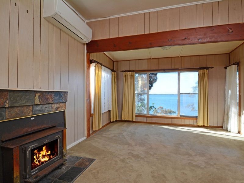 155 Fishing Point Road, Fishing Point NSW 2283