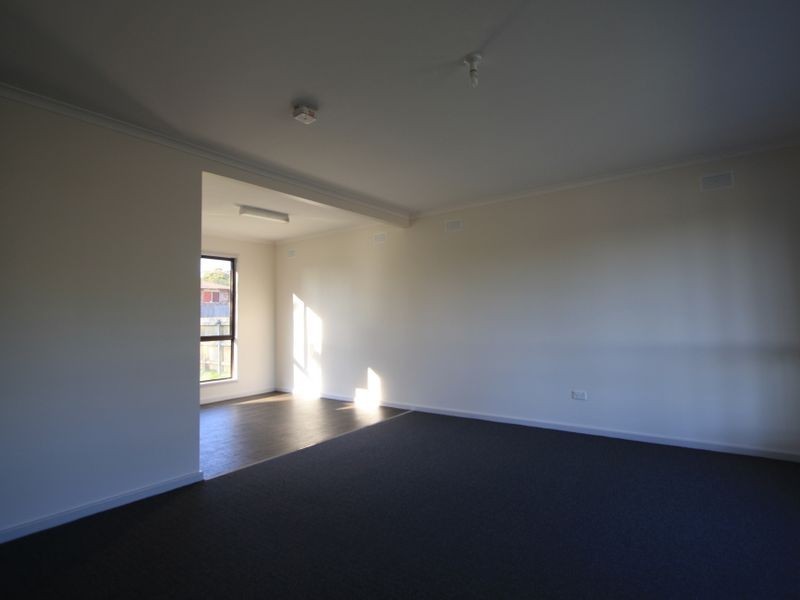 6 Mulwala Street, Bolton Point NSW 2283