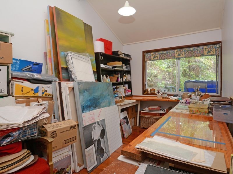 36 Coal Point Road, Coal Point NSW 2283