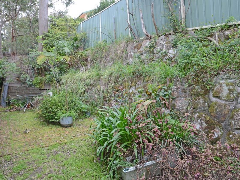 36 Coal Point Road, Coal Point NSW 2283