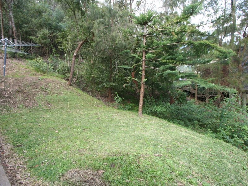 72 Coal Point Road, Coal Point NSW 2283