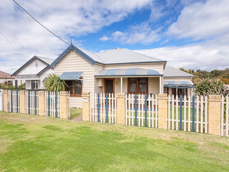 82 Seaham Street, Holmesville NSW 2286