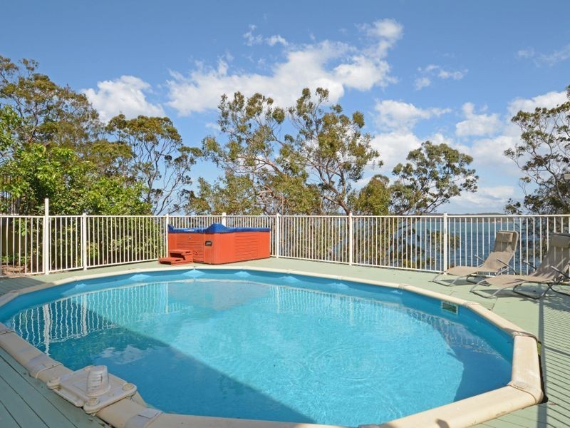 252 Dobell Drive, Wangi Wangi NSW 2267