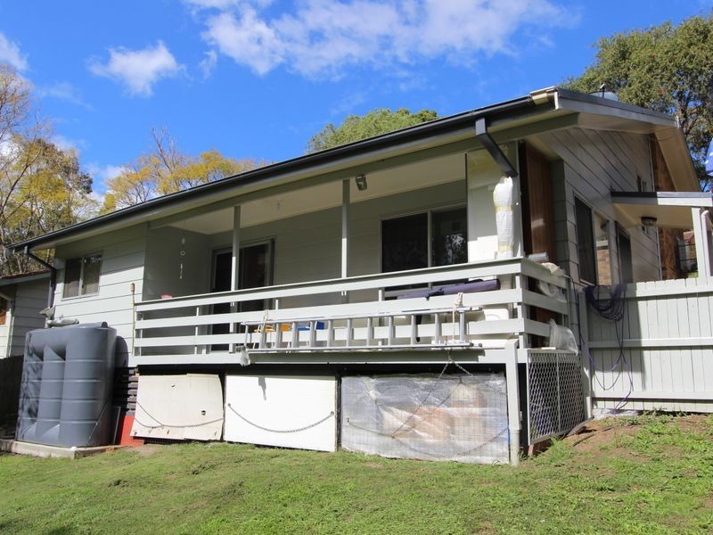 9 Lochend Place, Bolton Point NSW 2283