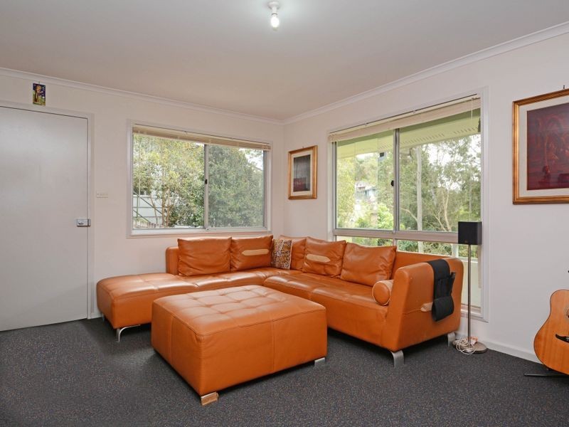 9 Lochend Place, Bolton Point NSW 2283