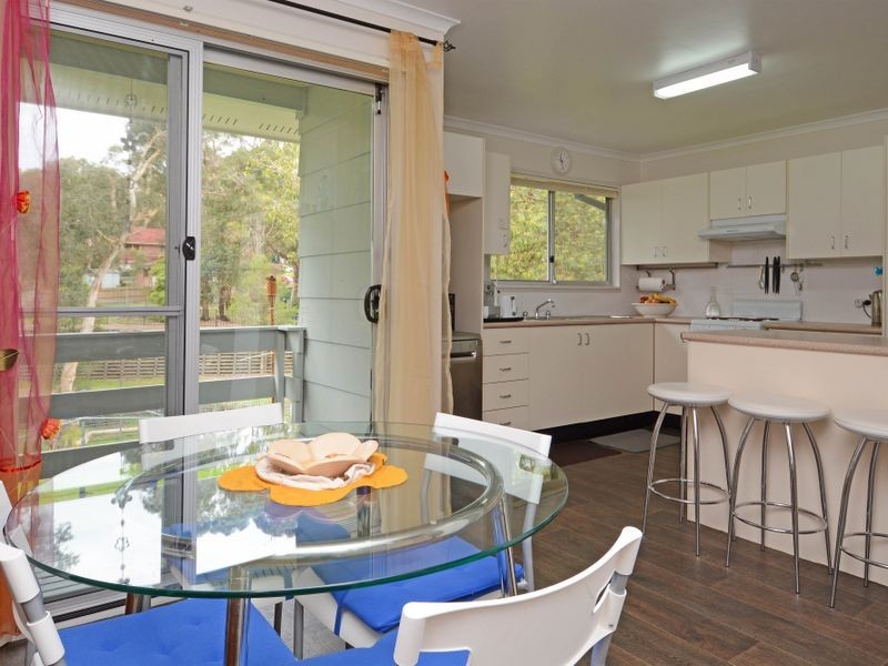 9 Lochend Place, Bolton Point NSW 2283