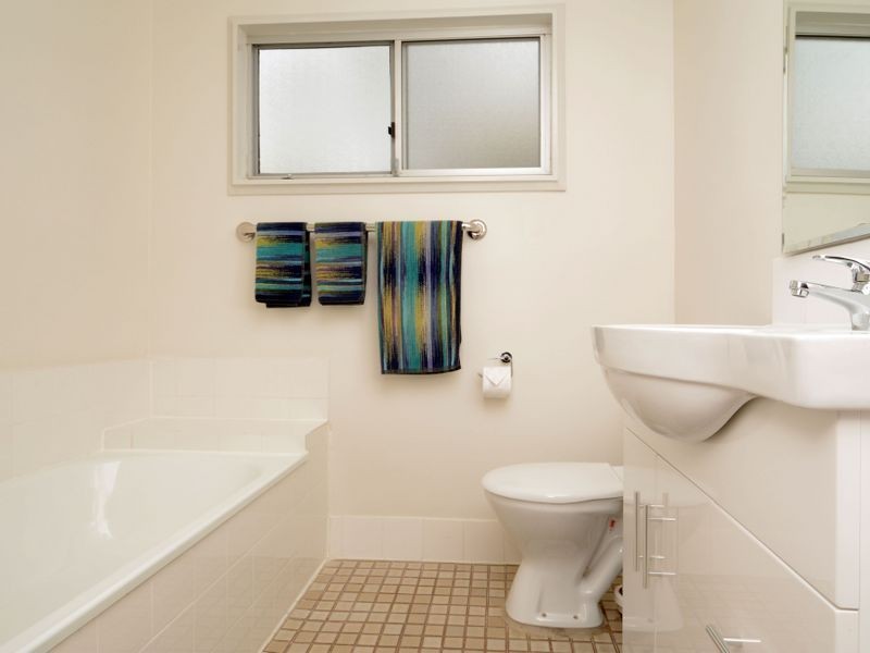 9 Lochend Place, Bolton Point NSW 2283