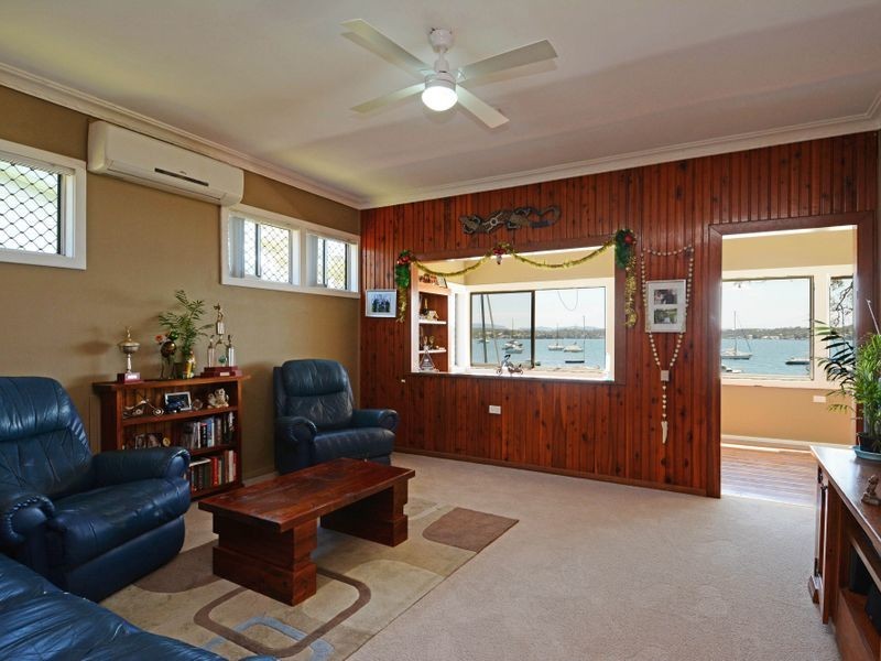 129 Watkins Road, Wangi Wangi NSW 2267