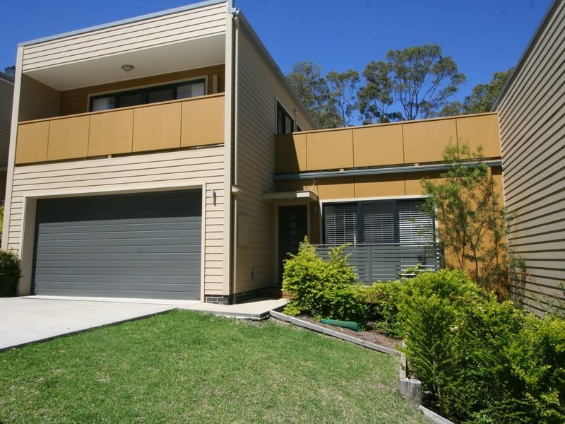 12/37 Laycock Street, Carey Bay NSW 2283