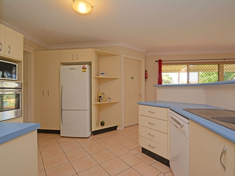 37 Haslemere Crescent, Buttaba NSW 2283