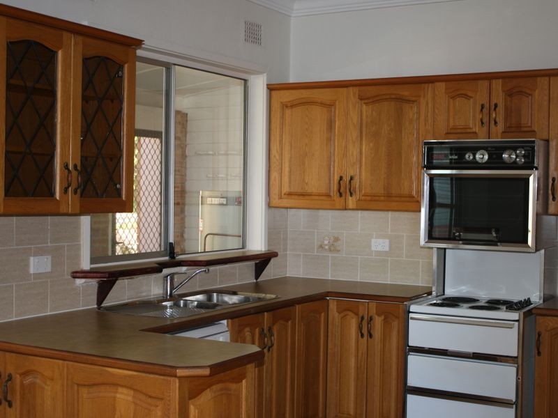 203 Fishing Point Road, Fishing Point NSW 2283