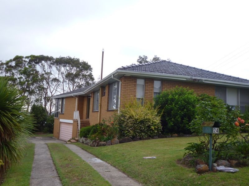 24 Blandford Street, Fennell Bay NSW 2283