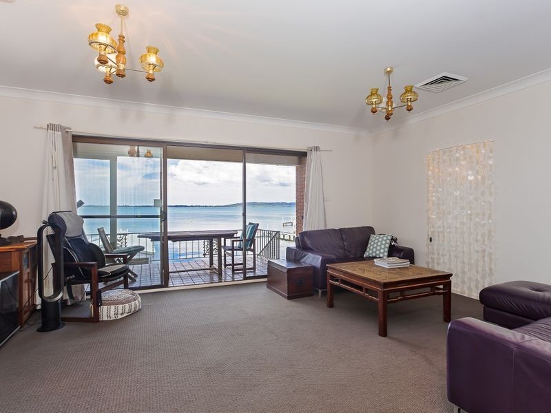 392 Skye Point Road, Coal Point NSW 2283