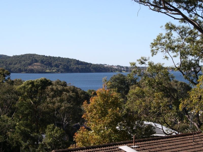 14 Lorron Close, Coal Point NSW 2283