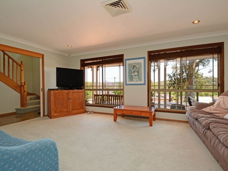 17 Pangela Street, Buttaba NSW 2283