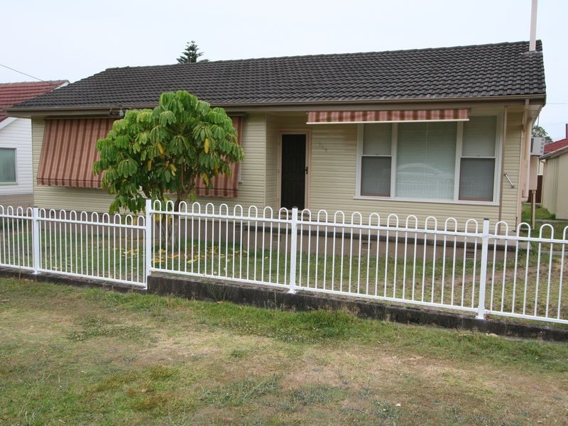 165 Awaba Road, Toronto NSW 2283